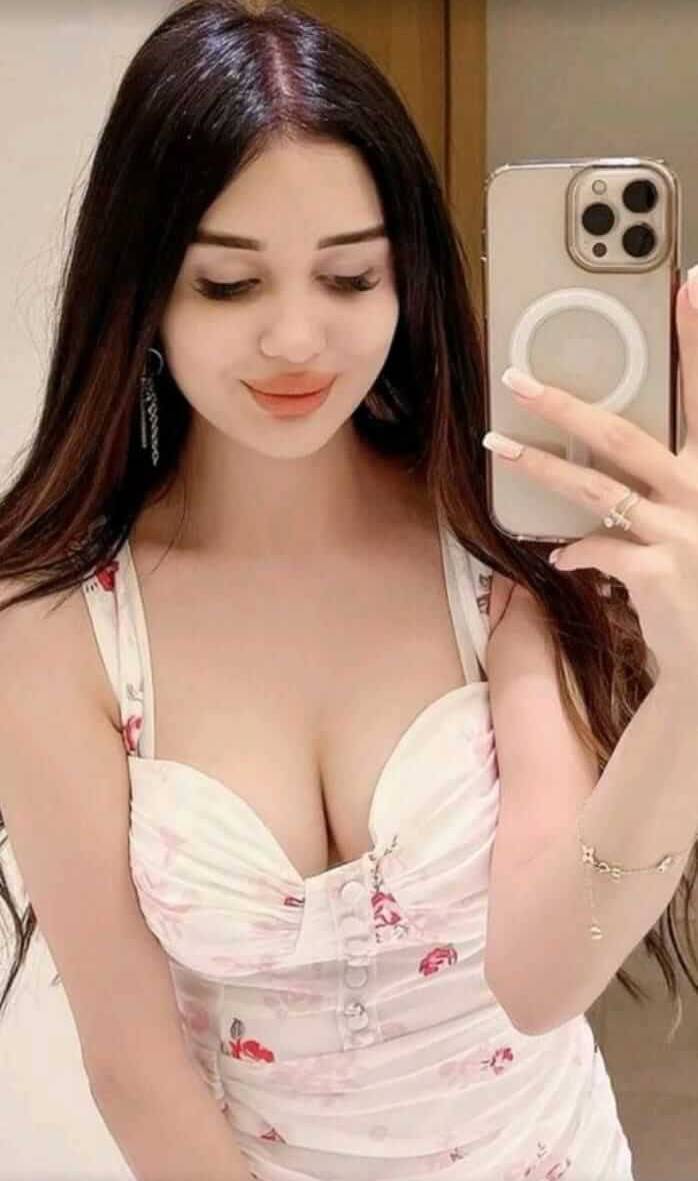 Şirinevler Escort Betül İle Tutkulu Bir Geceye Davetlisiniz